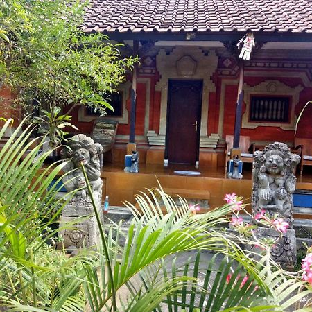 Suandi House Bed & Breakfast อูบุด ภายนอก รูปภาพ