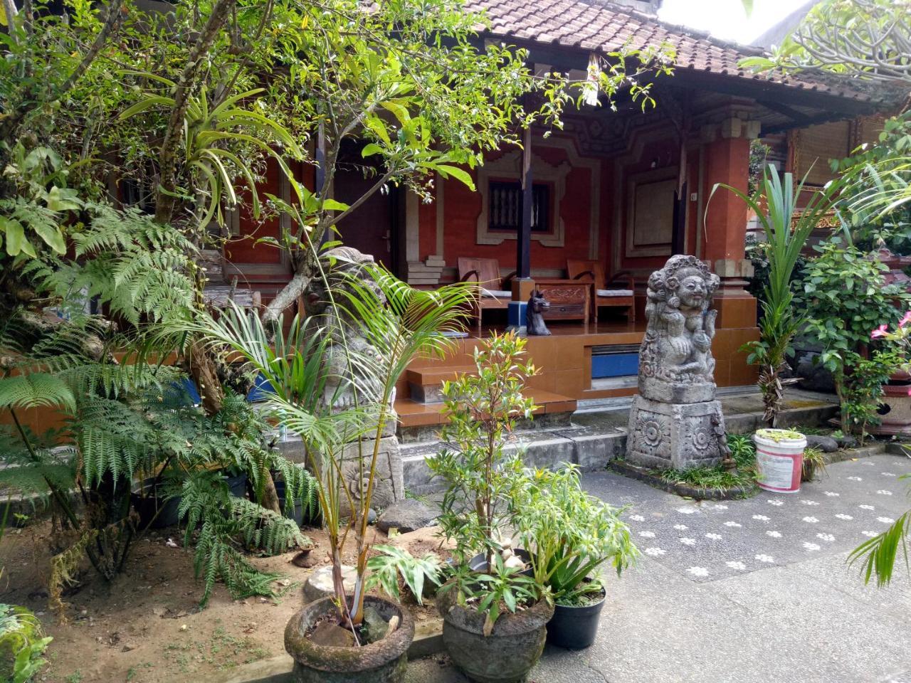 Suandi House Bed & Breakfast อูบุด ภายนอก รูปภาพ
